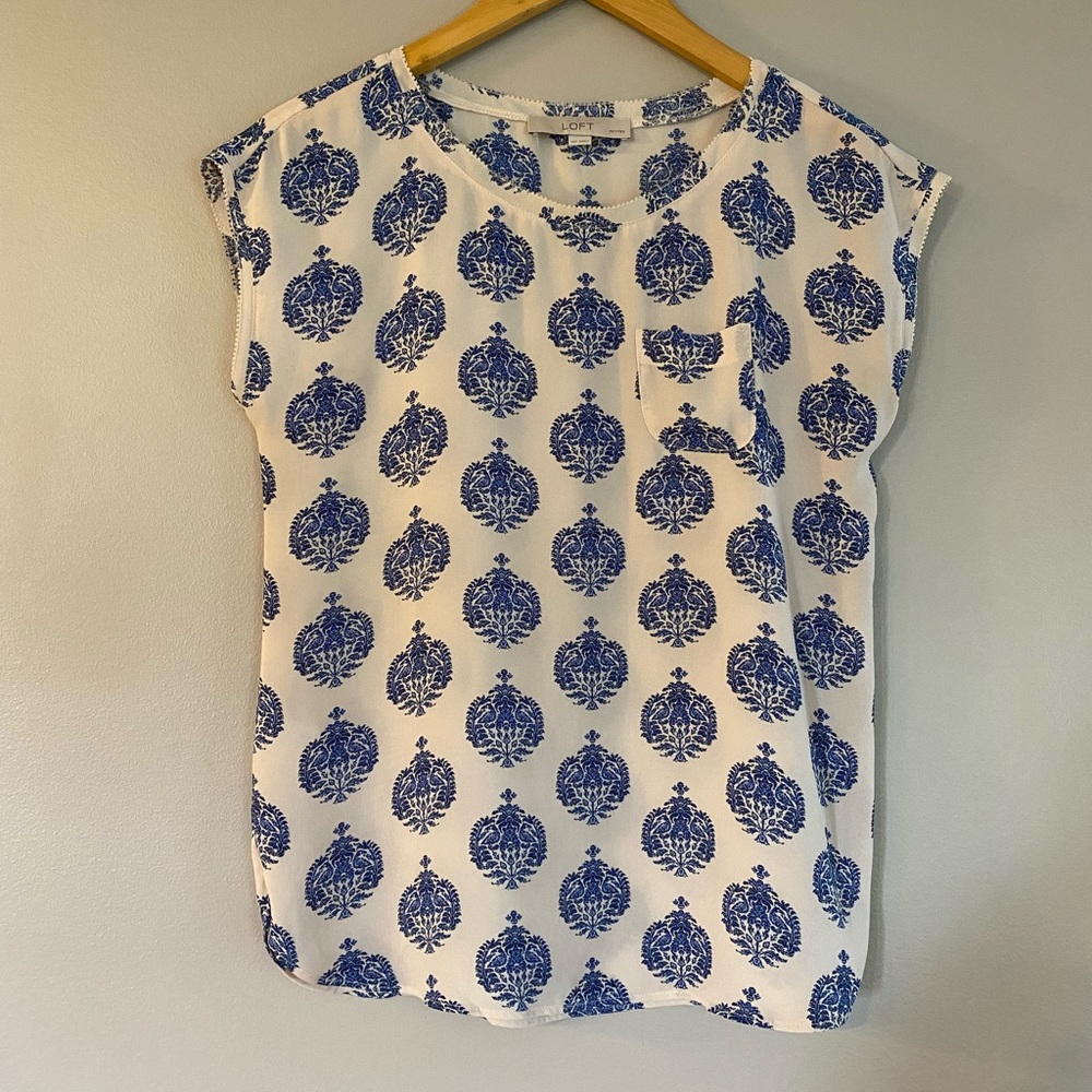 LOFT | Printed Blouse Size XS Petite